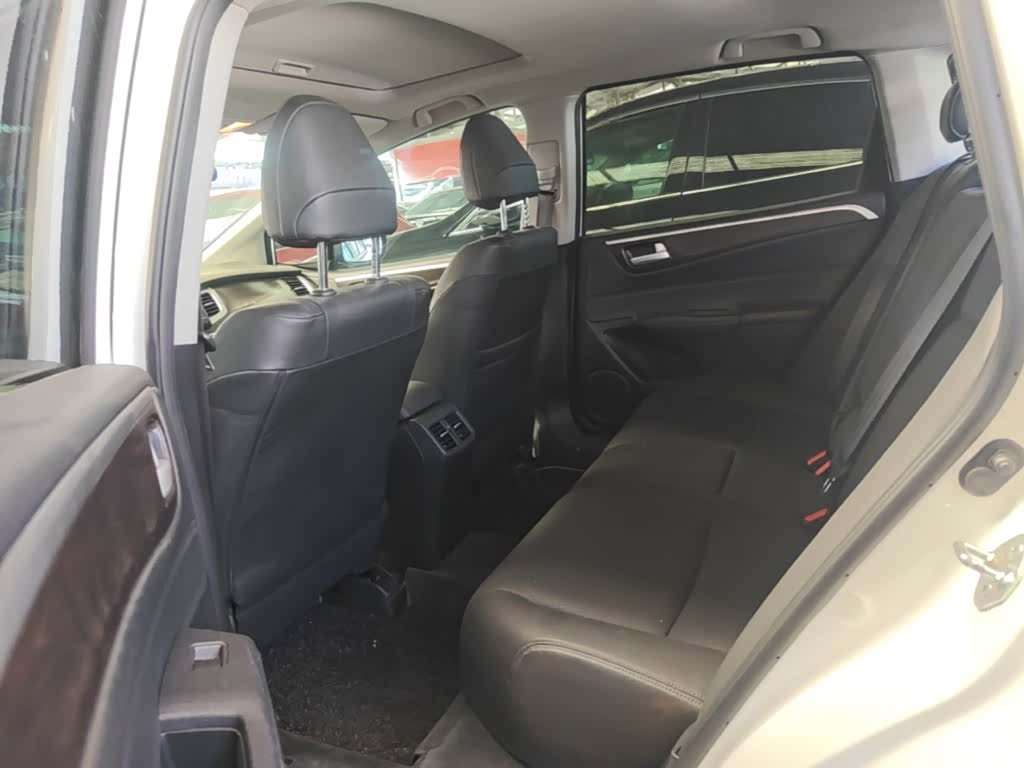 Honda Jade, 2015 17