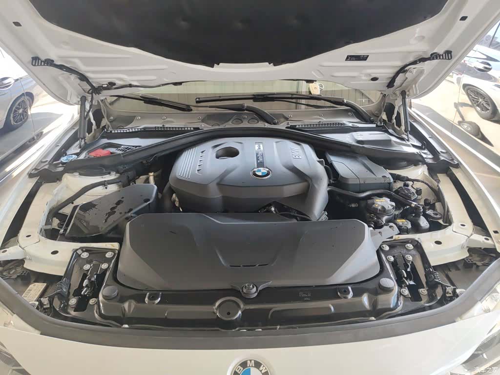 BMW 3 Series, 2016 16