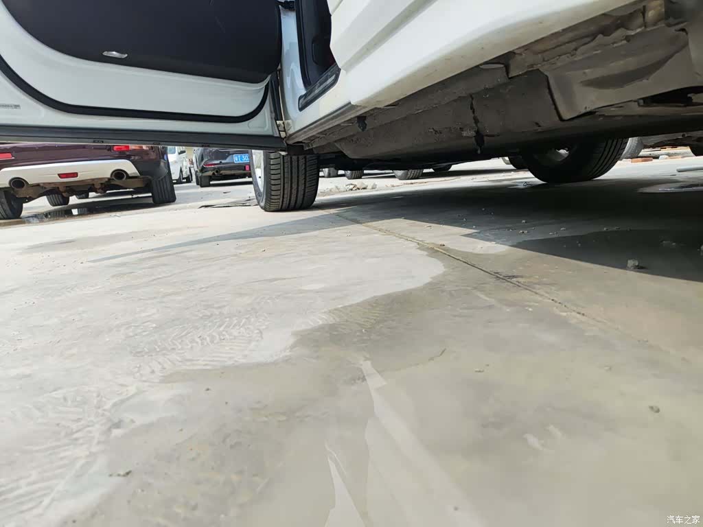 Audi Q3, 2016 24