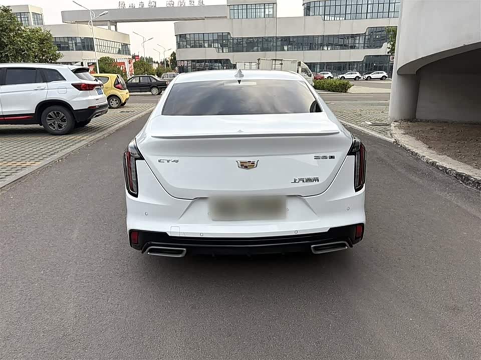 Cadillac CT4