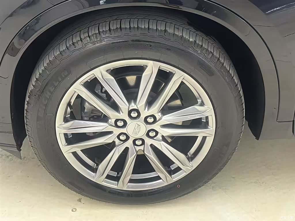 Cadillac XT6, 2021 все фото