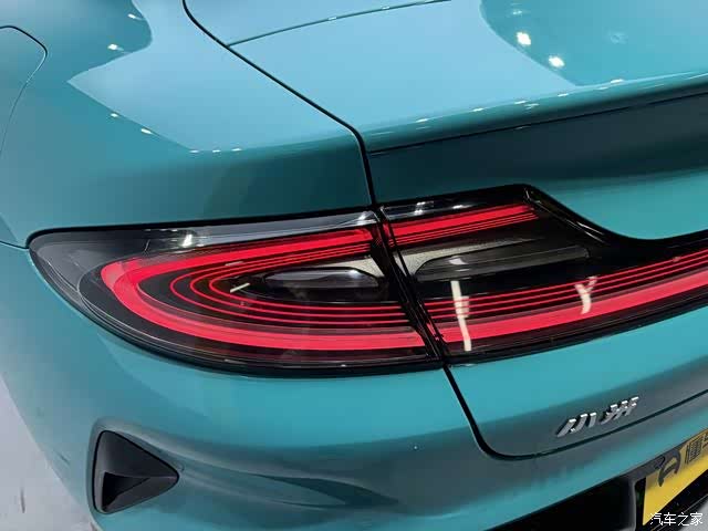 Xiaomi SU7, 2024 15