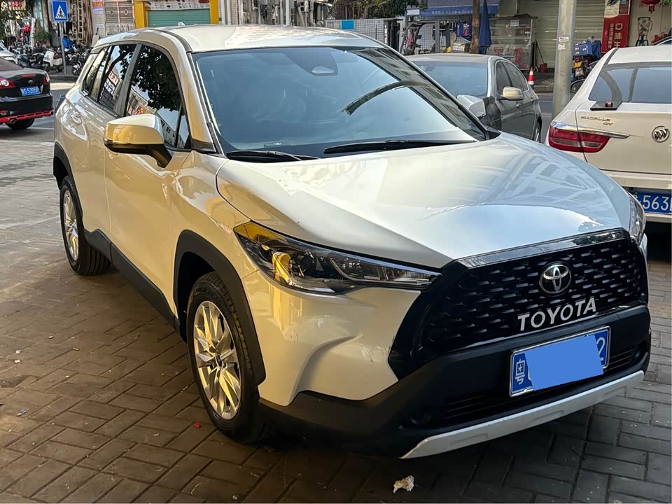 Toyota Corolla Sharp amplifier