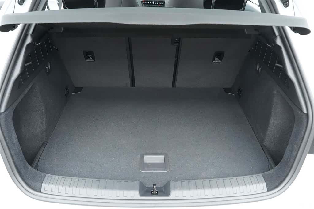 Audi A3, 2023 24