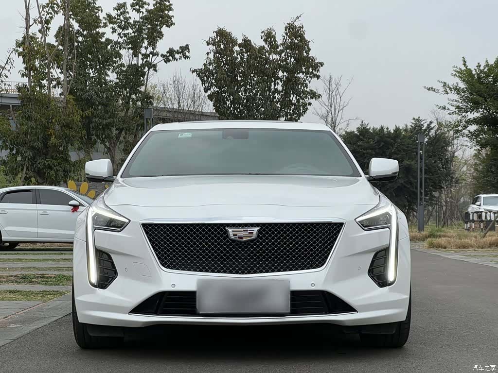 Cadillac CT6, 2022 24