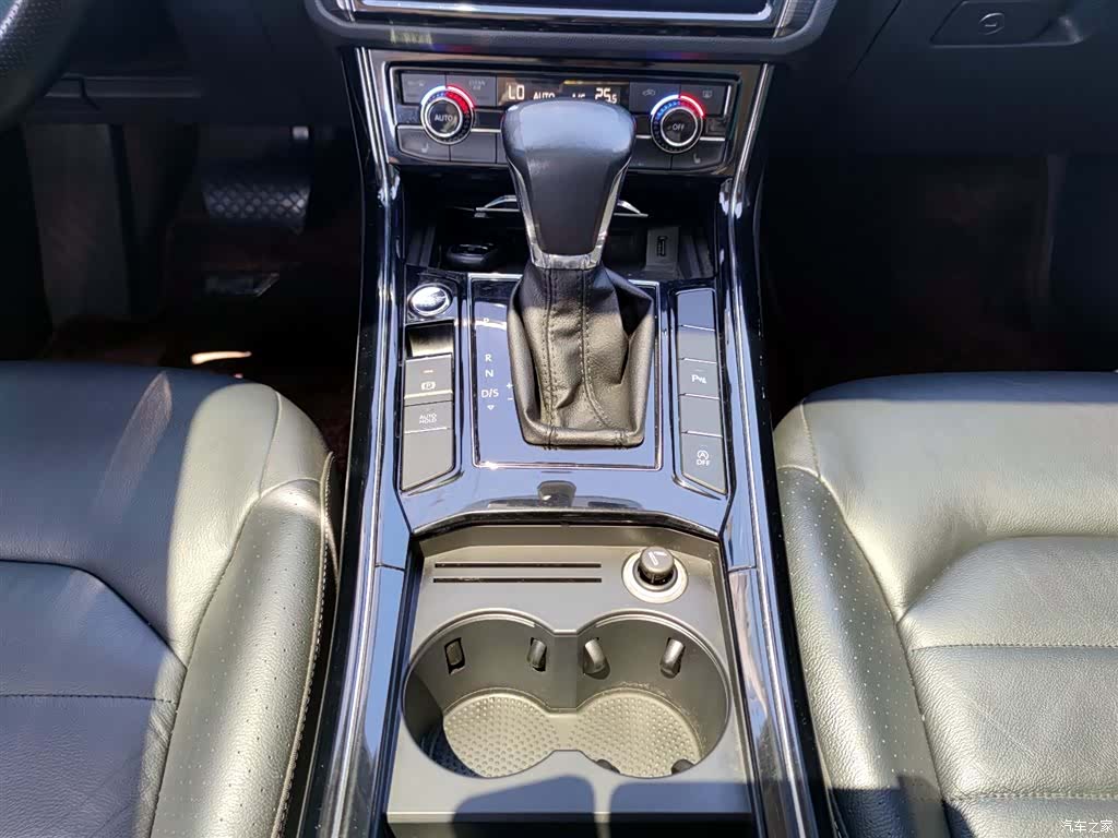 Volkswagen Phideon, 2018 14