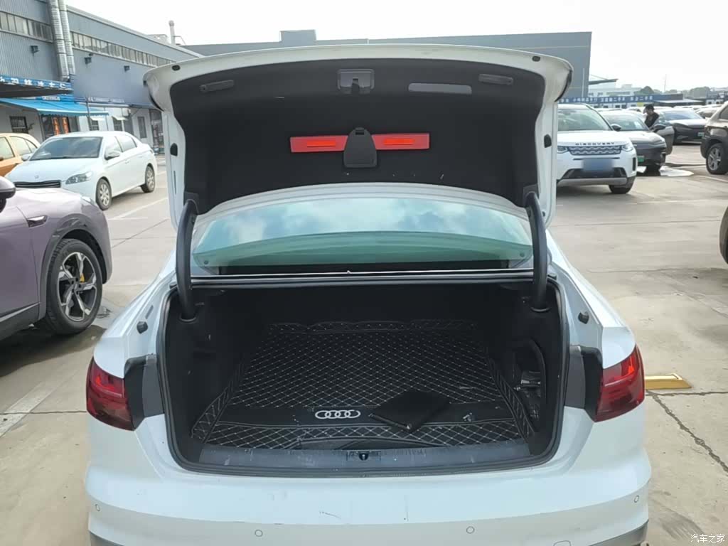 Audi A4L, 2021 19