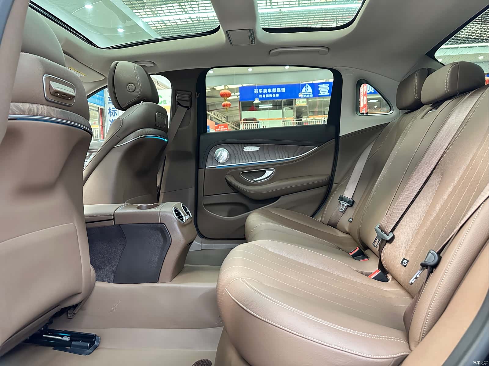 Mercedes-Benz E-Class, 2020 6