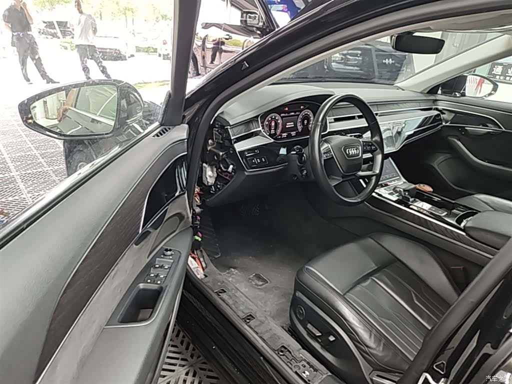 Audi A8L, 2019 16