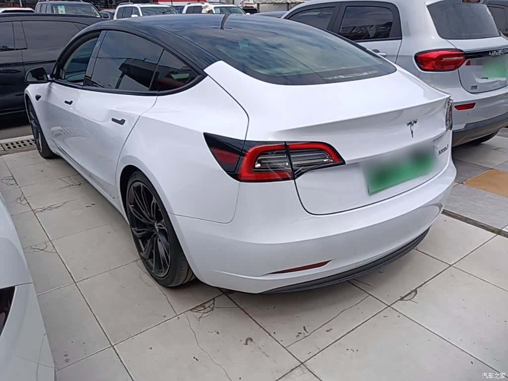 Tesla Model 3, 2021 все фото