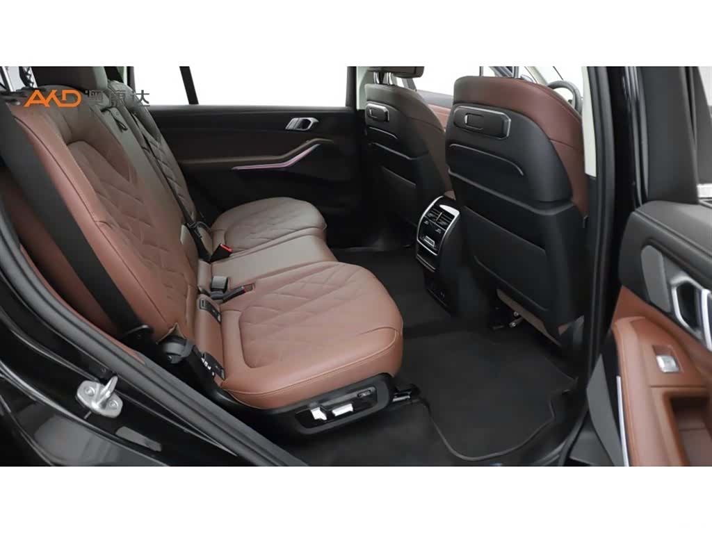 BMW X7, 2024 8