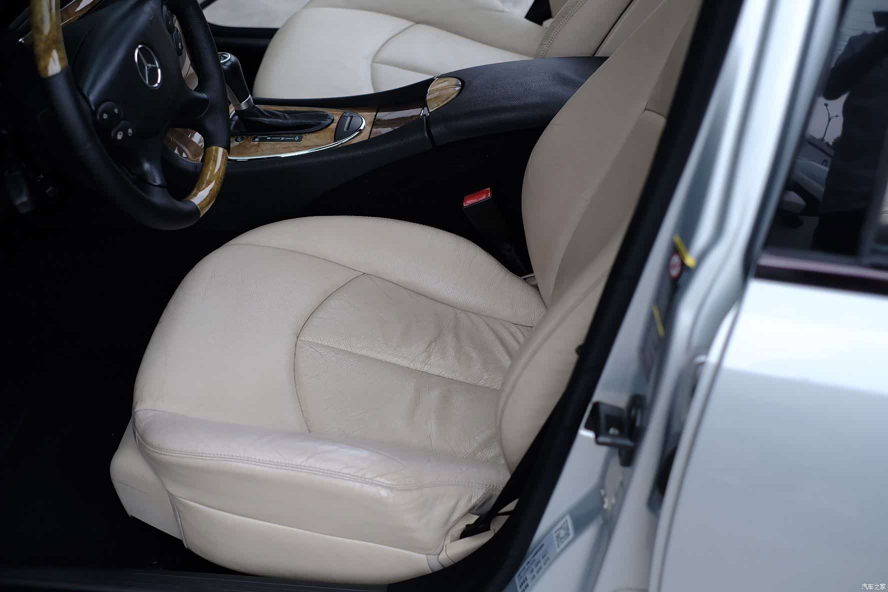 Mercedes-Benz E-Class, 2009 31