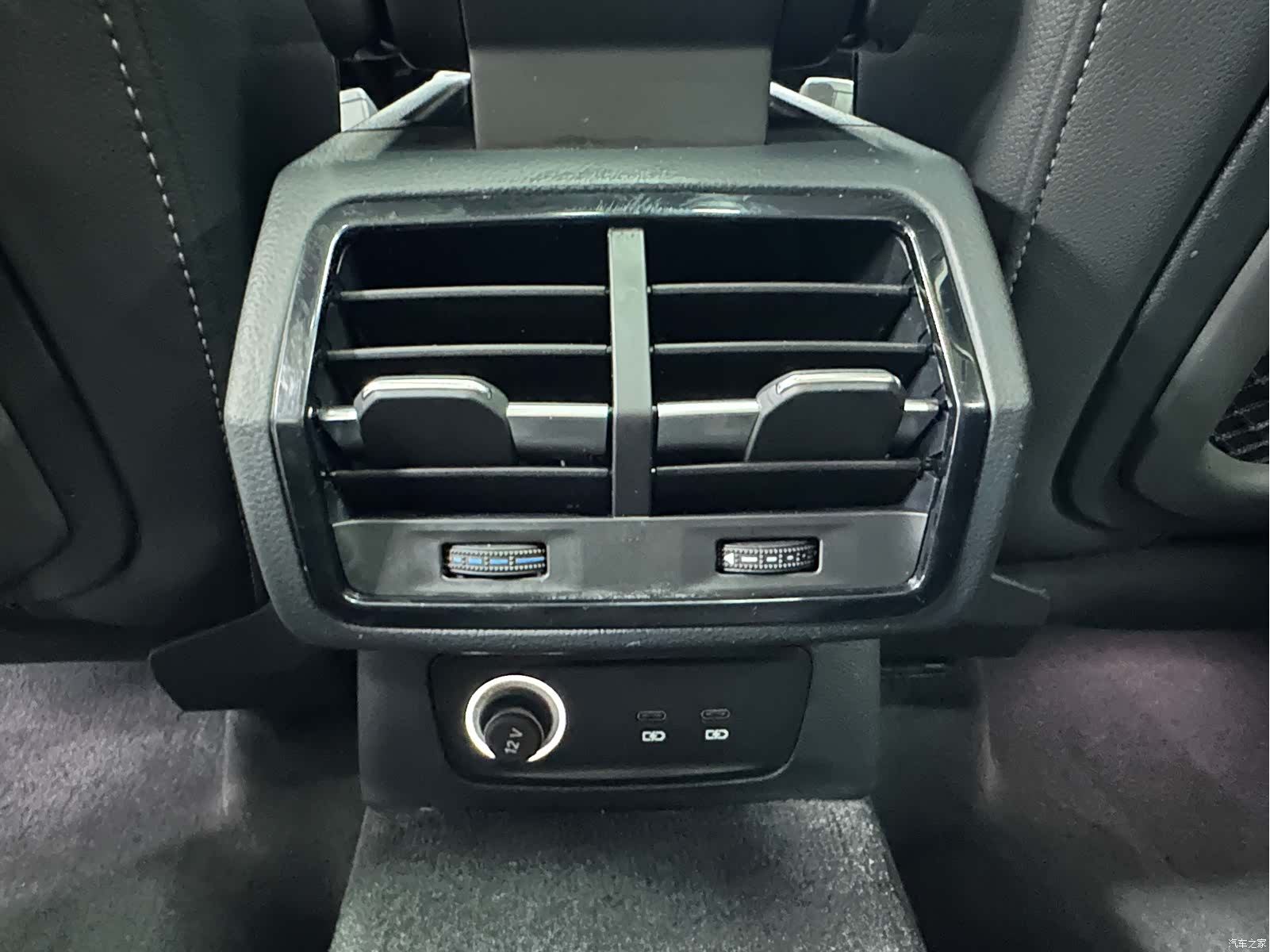 Audi Q3, 2022 18