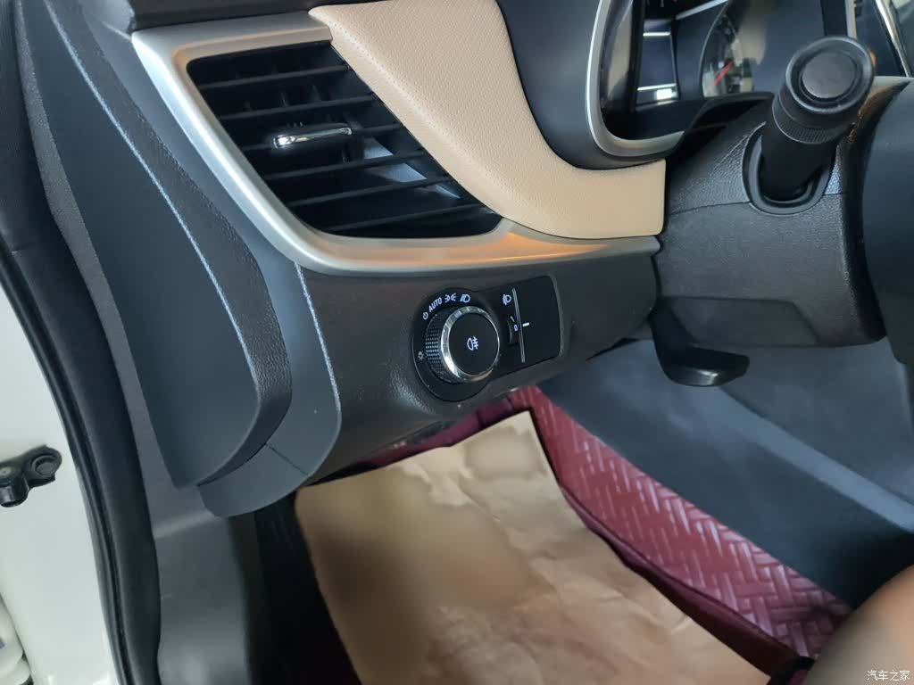 Chevrolet 320, 2020 6