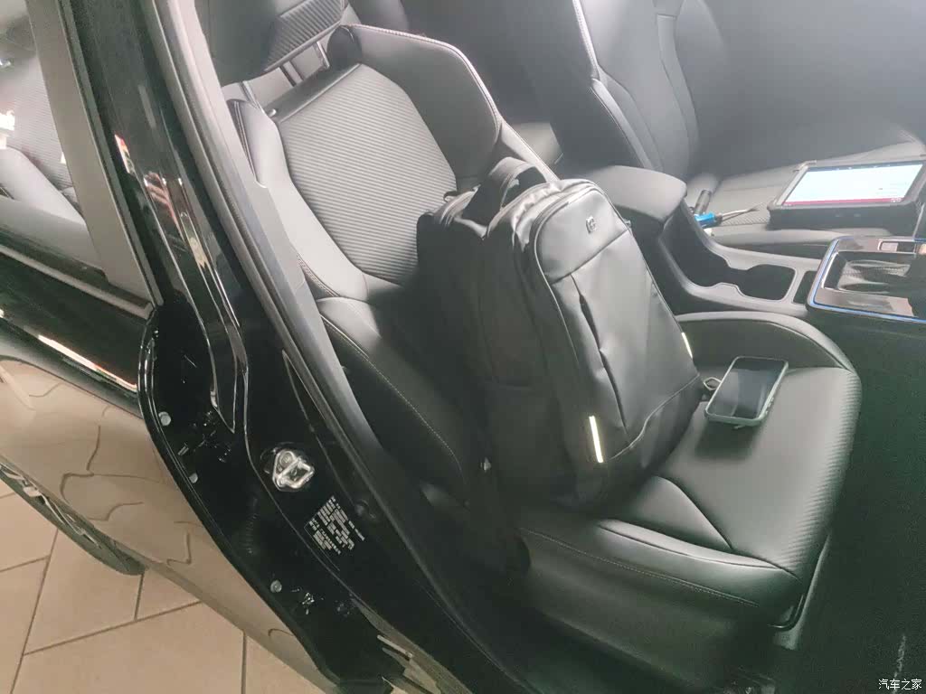 Toyota Frontlander, 2026 19