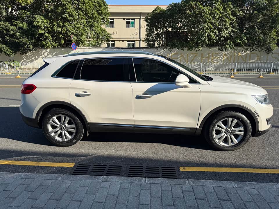 Lincoln MKX