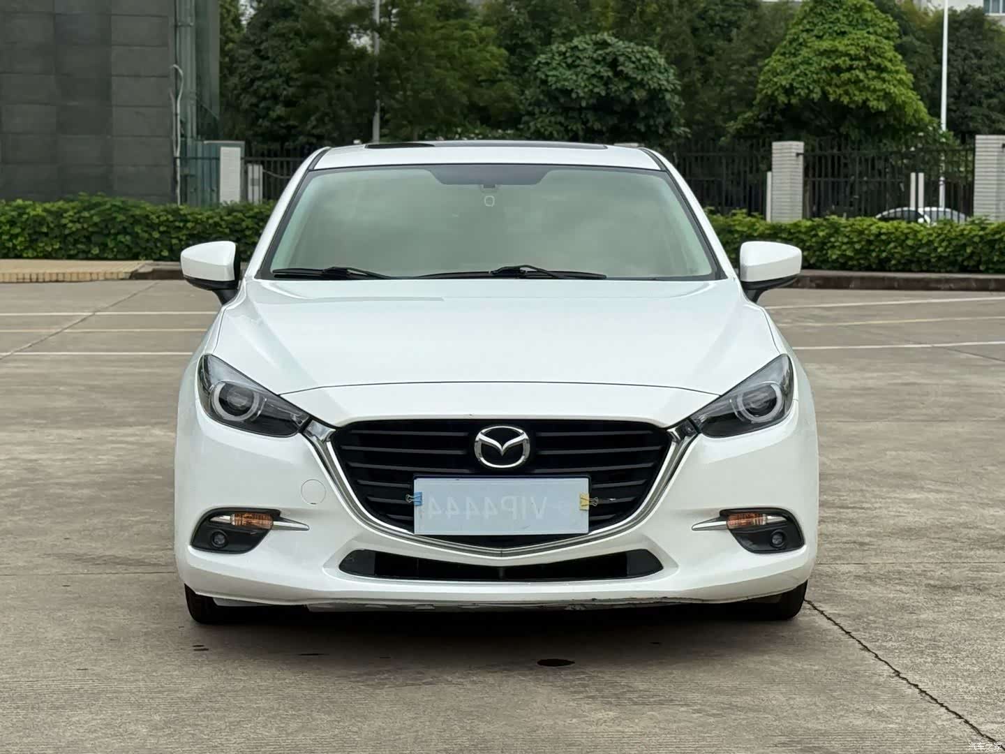 Mazda Mazda3, 2019 3