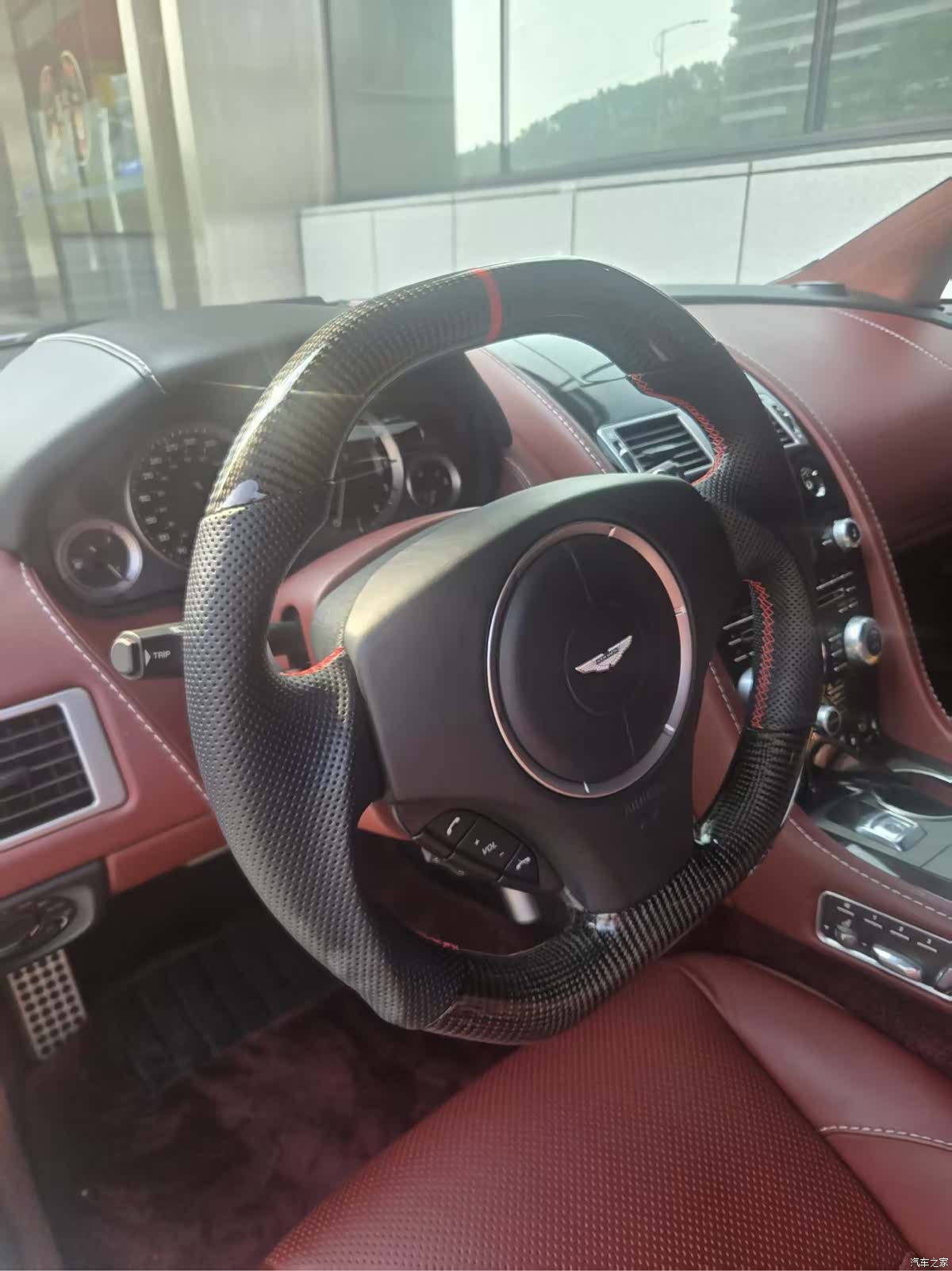 Aston Martin Rapide, 2016 2