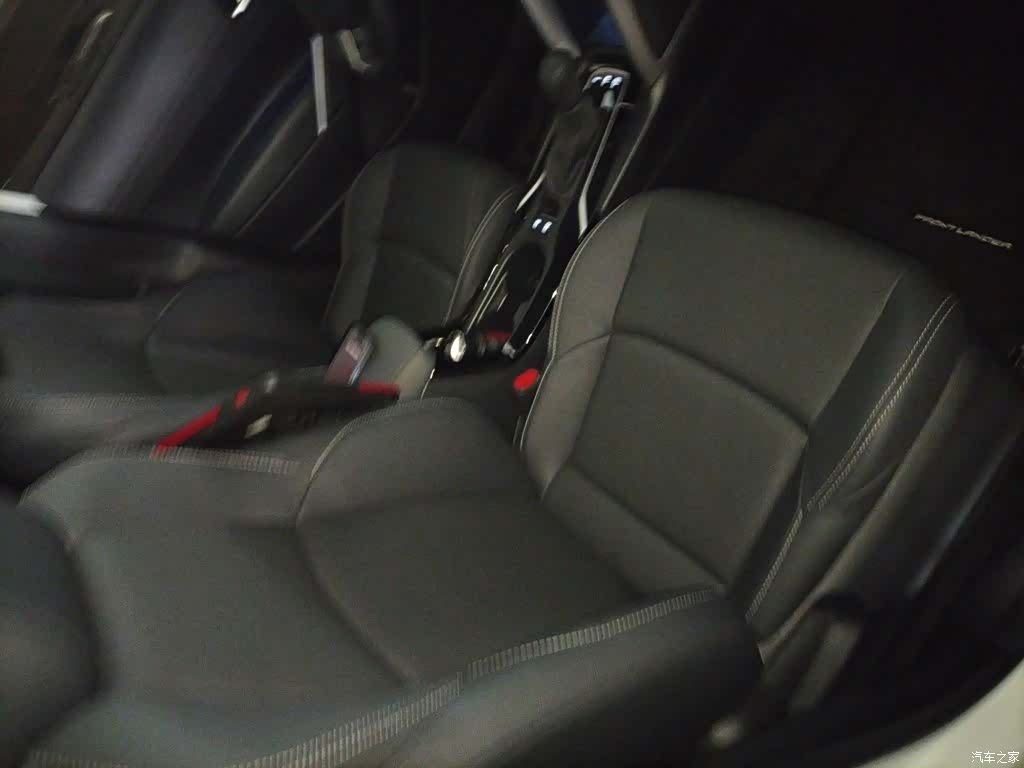 Toyota Frontlander, 2023 19