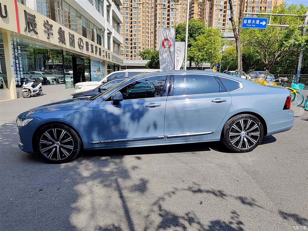 Volvo S90, 2021 3
