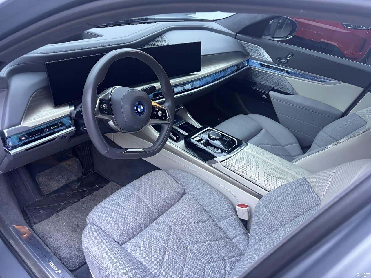 BMW i7, 2024 11