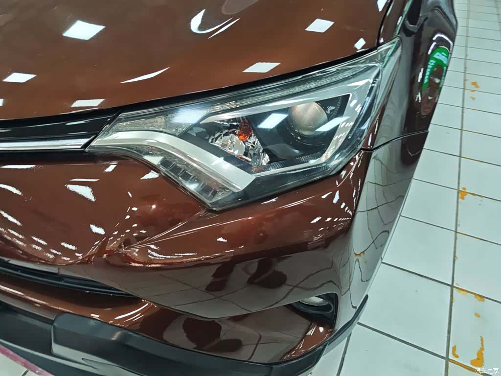 Toyota RAV4, 2017 18