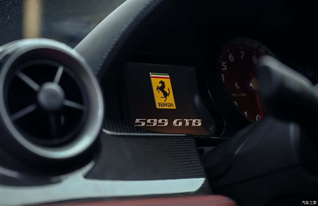 Ferrari 599, 2010 14