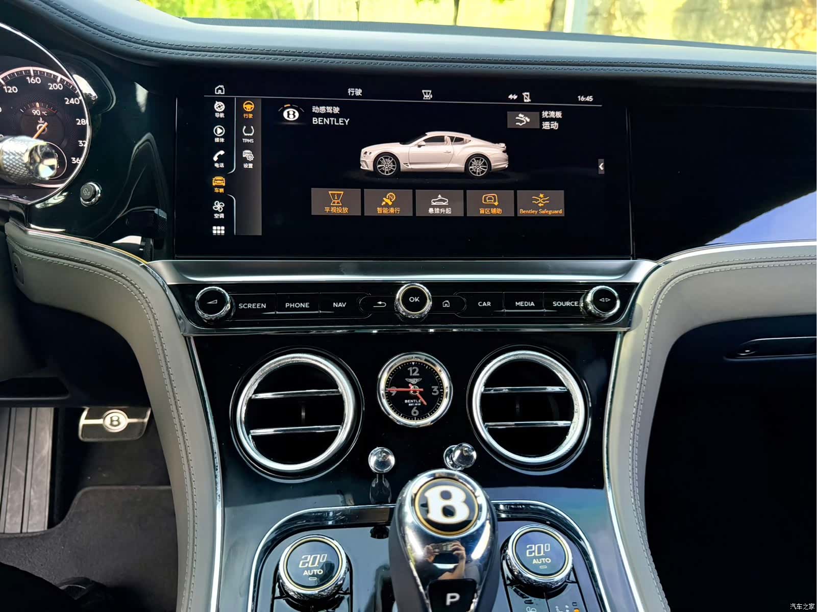 Bentley Continental GT, 2020 все фото