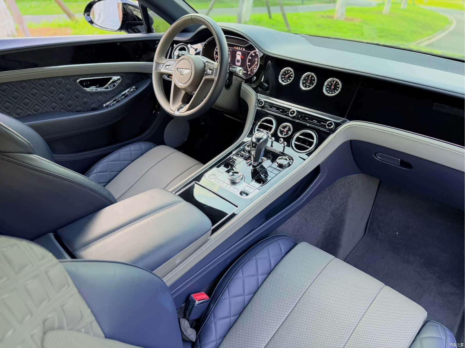 Bentley Continental GT, 2020 12