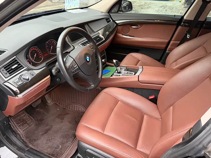 BMW 5 Series GT 2015 528i Люкс