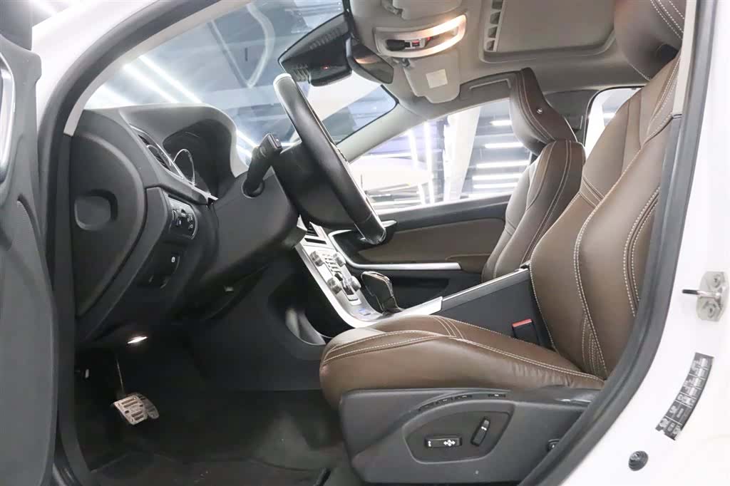 Volvo S60, 2018 12