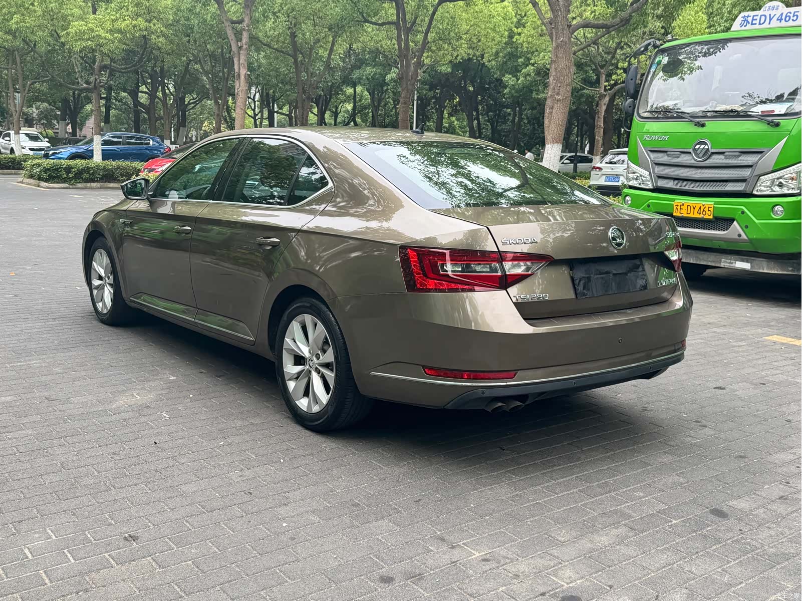 Skoda Superb, 2017 13