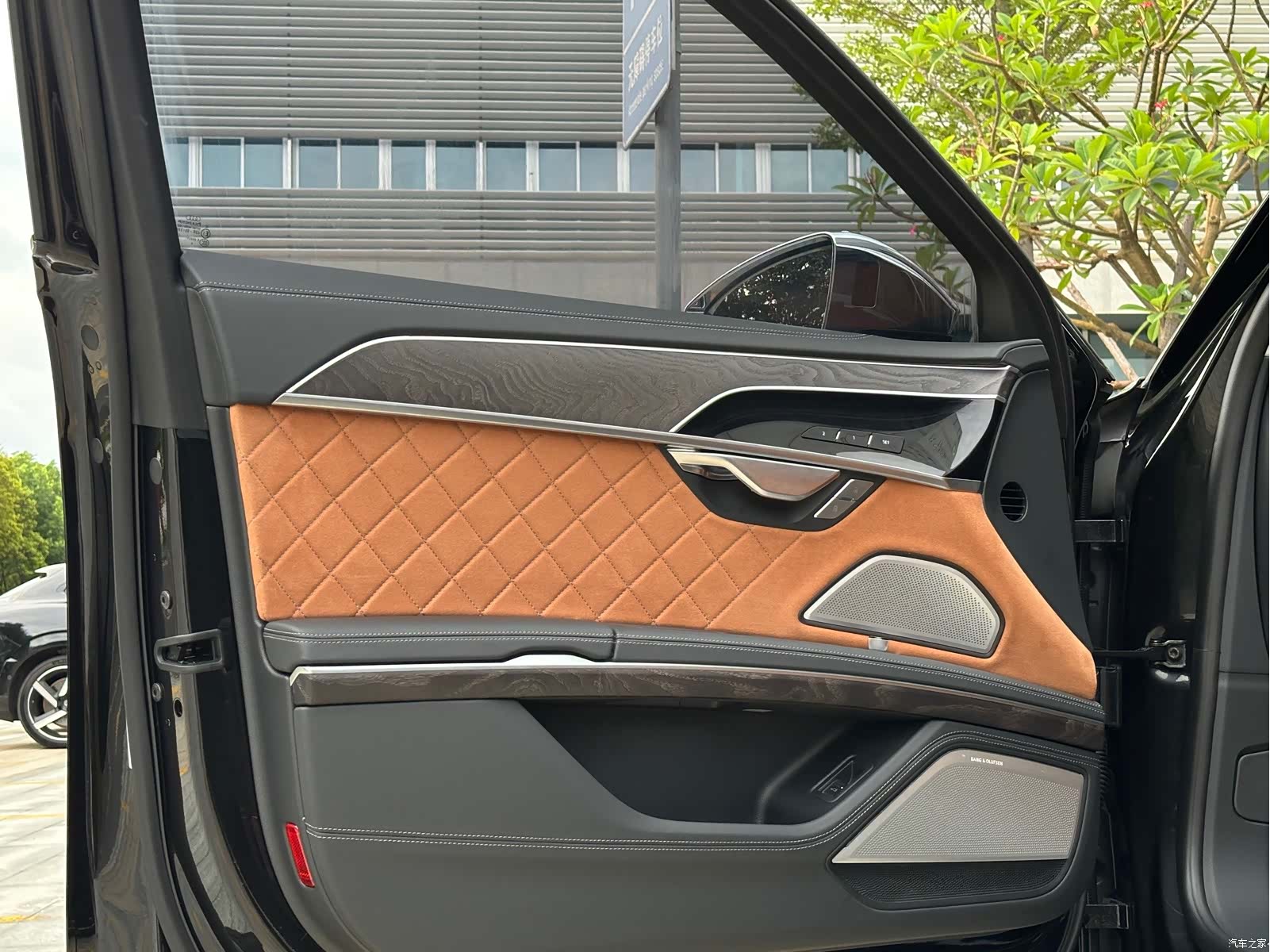 Audi A8L, 2024 6