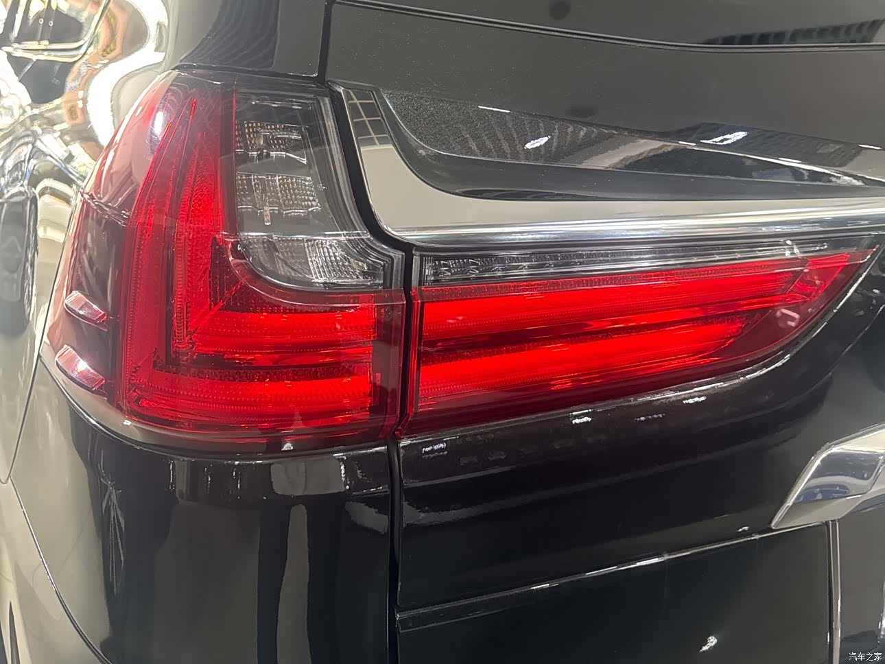 Lexus LX, 2017 14