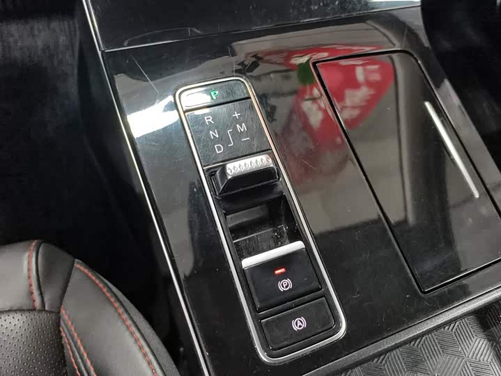 Exeed LX 2020 cheng feng po lang ban 1.5T CVT xing rui ban