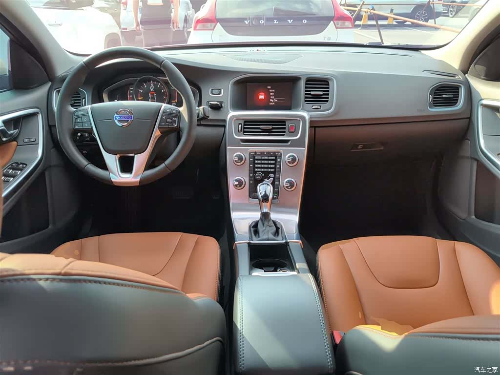 Volvo S60, 2017 10