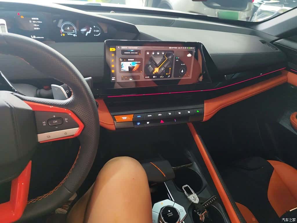 Changan UNI-V, 2024 6