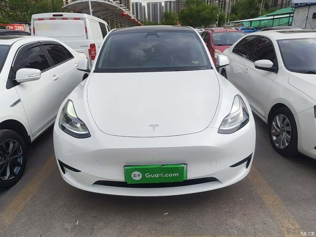 Tesla Model Y, 2024 3