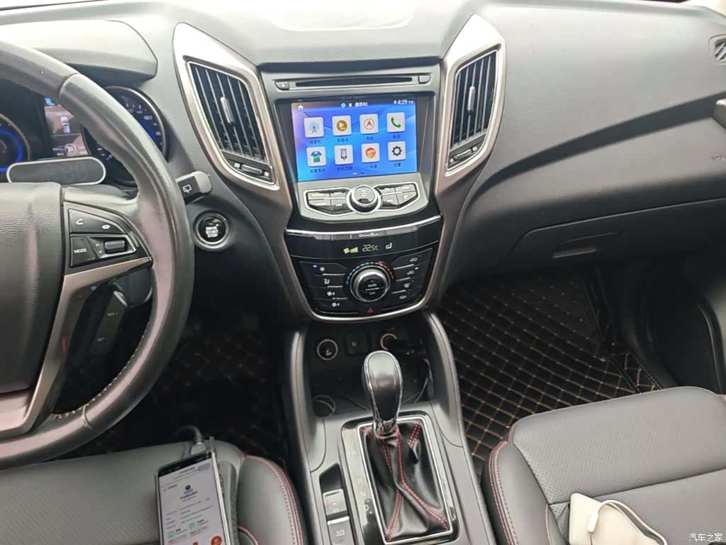 Changan CS75, 2016 13