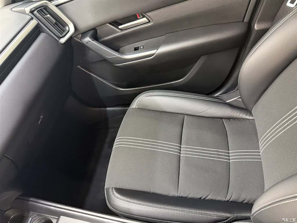Mazda CX-50, 2023 13