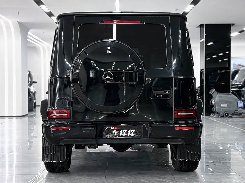 Mercedes-Benz G-class