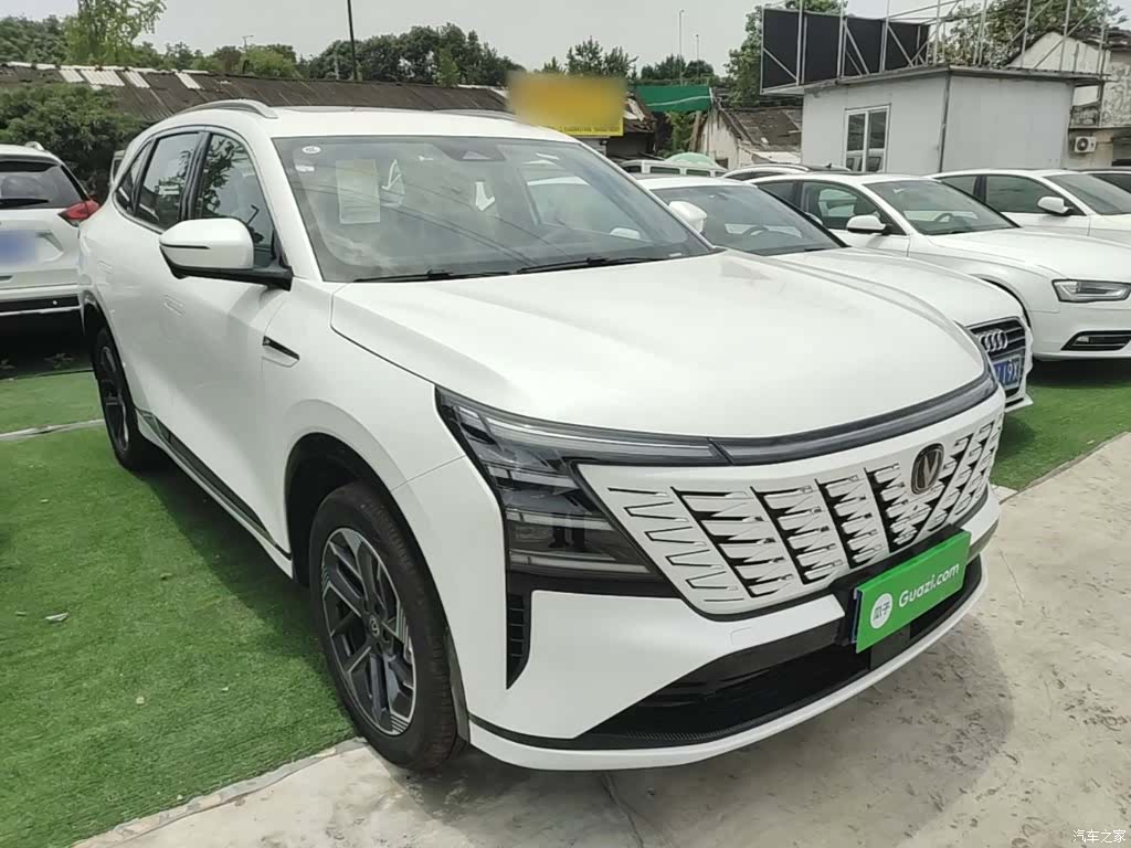 Changan CS75, 2026 4