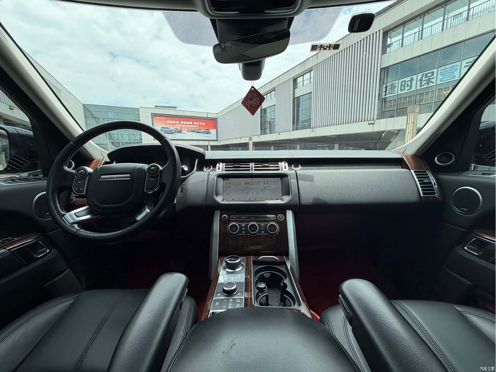 Land Rover Range Rover, 2018 17