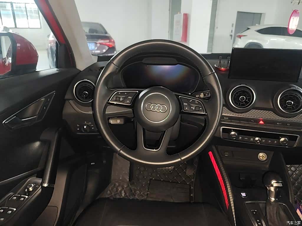 Audi e-tron, 2020 4