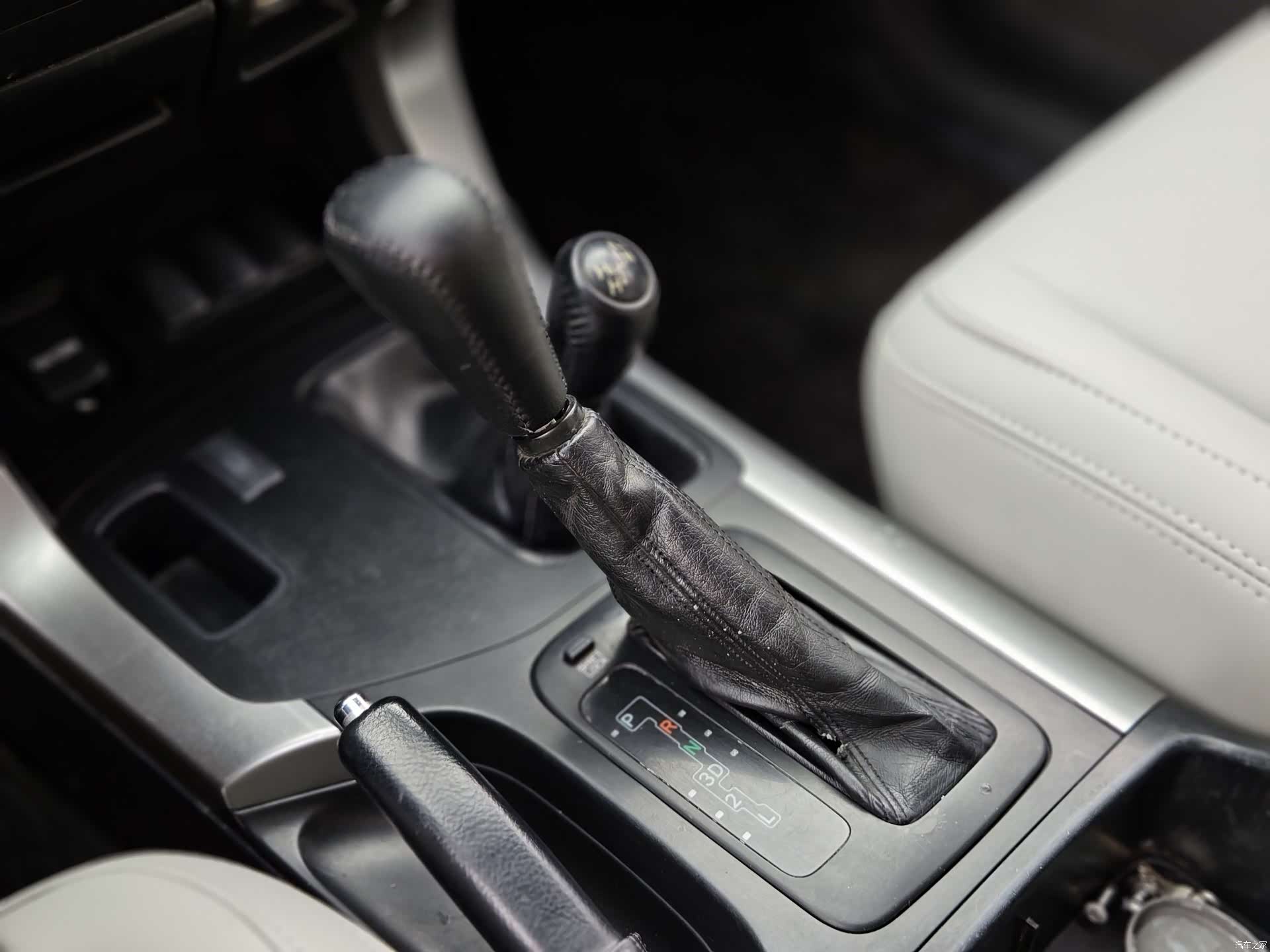 Toyota Prado, 2006 10