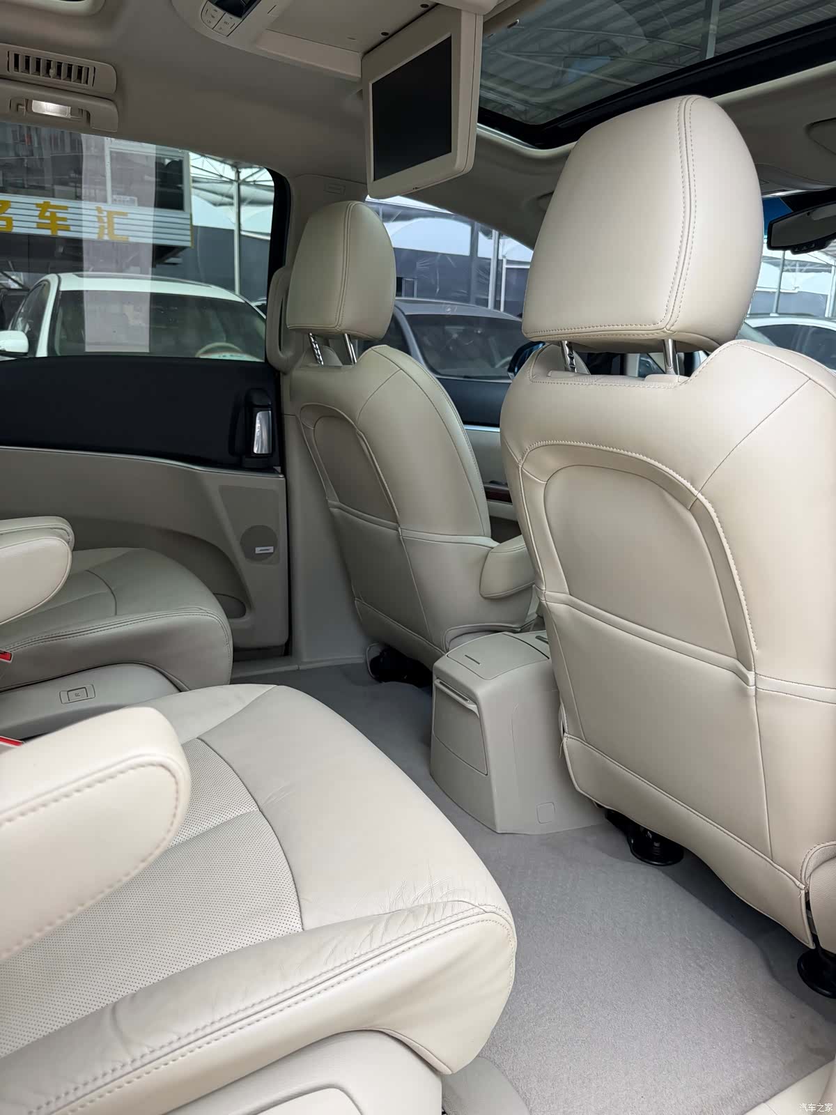 Buick GL8, 2015 16