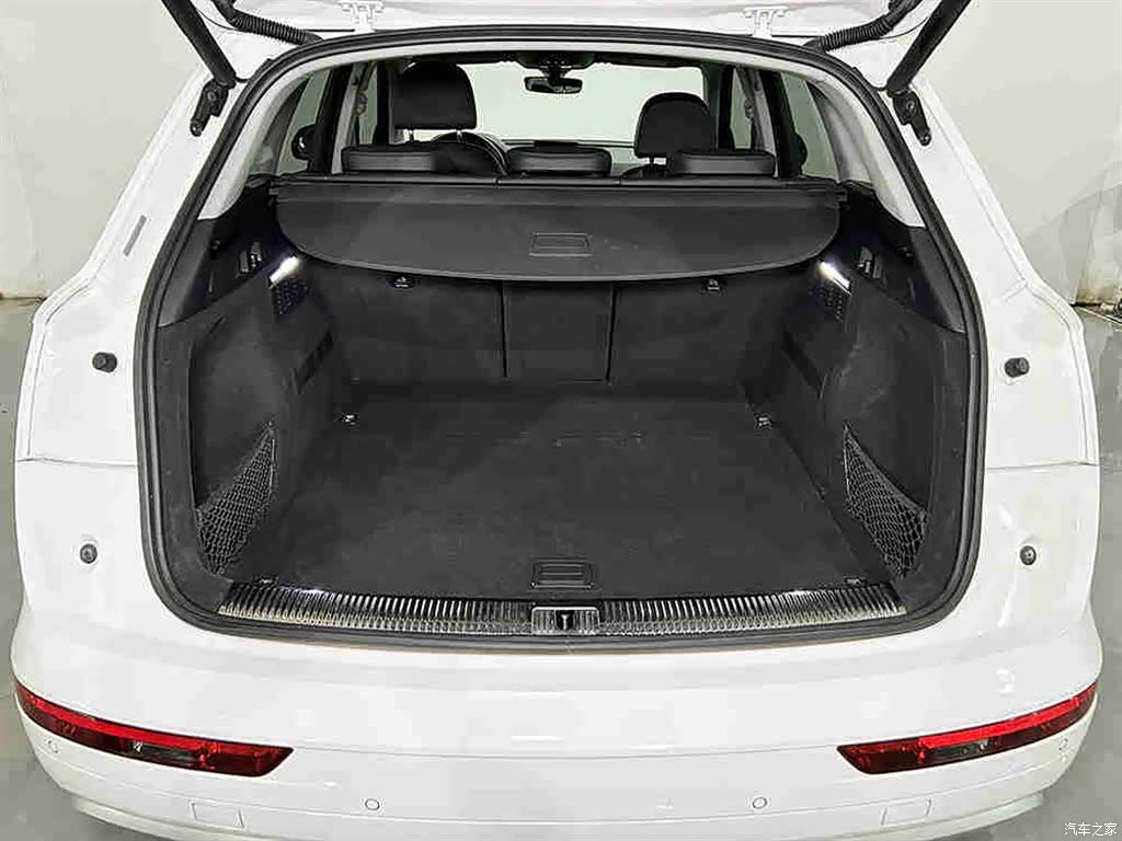 Audi Q5L, 2020 6