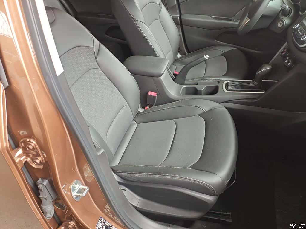 Chevrolet 320, 2018 25