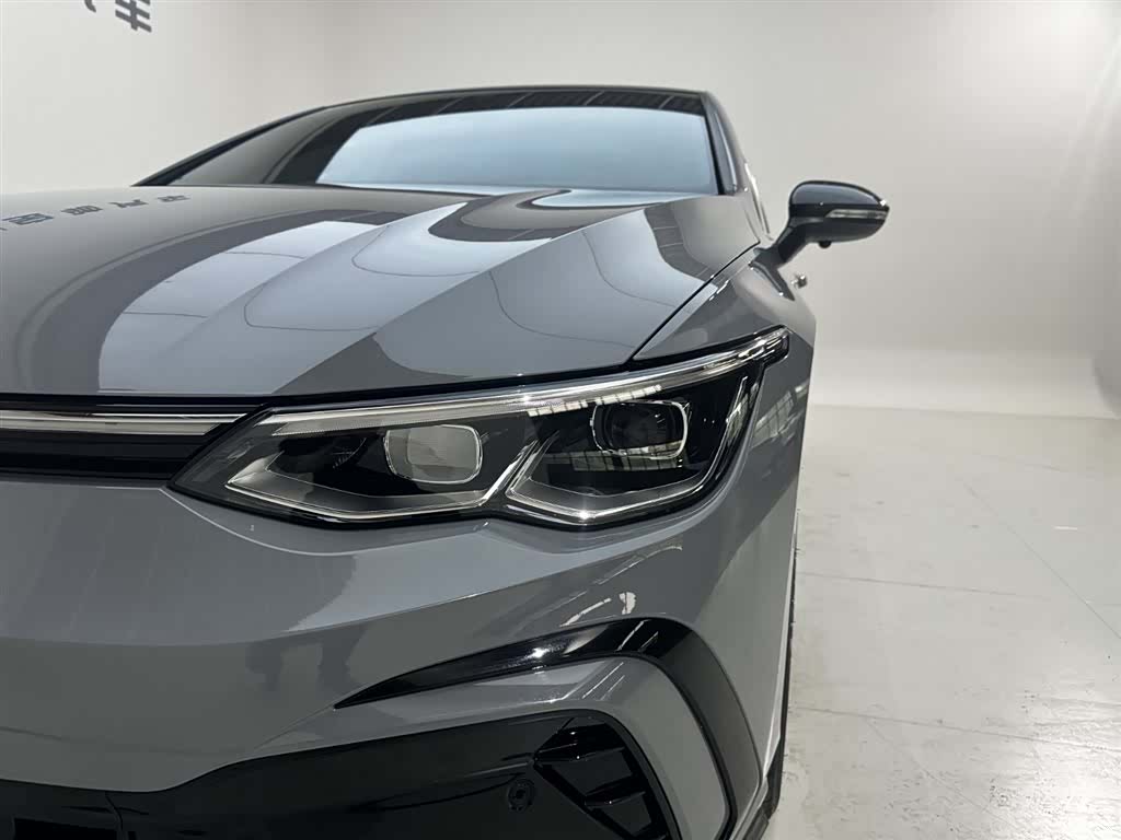 Volkswagen Golf, 2022 10