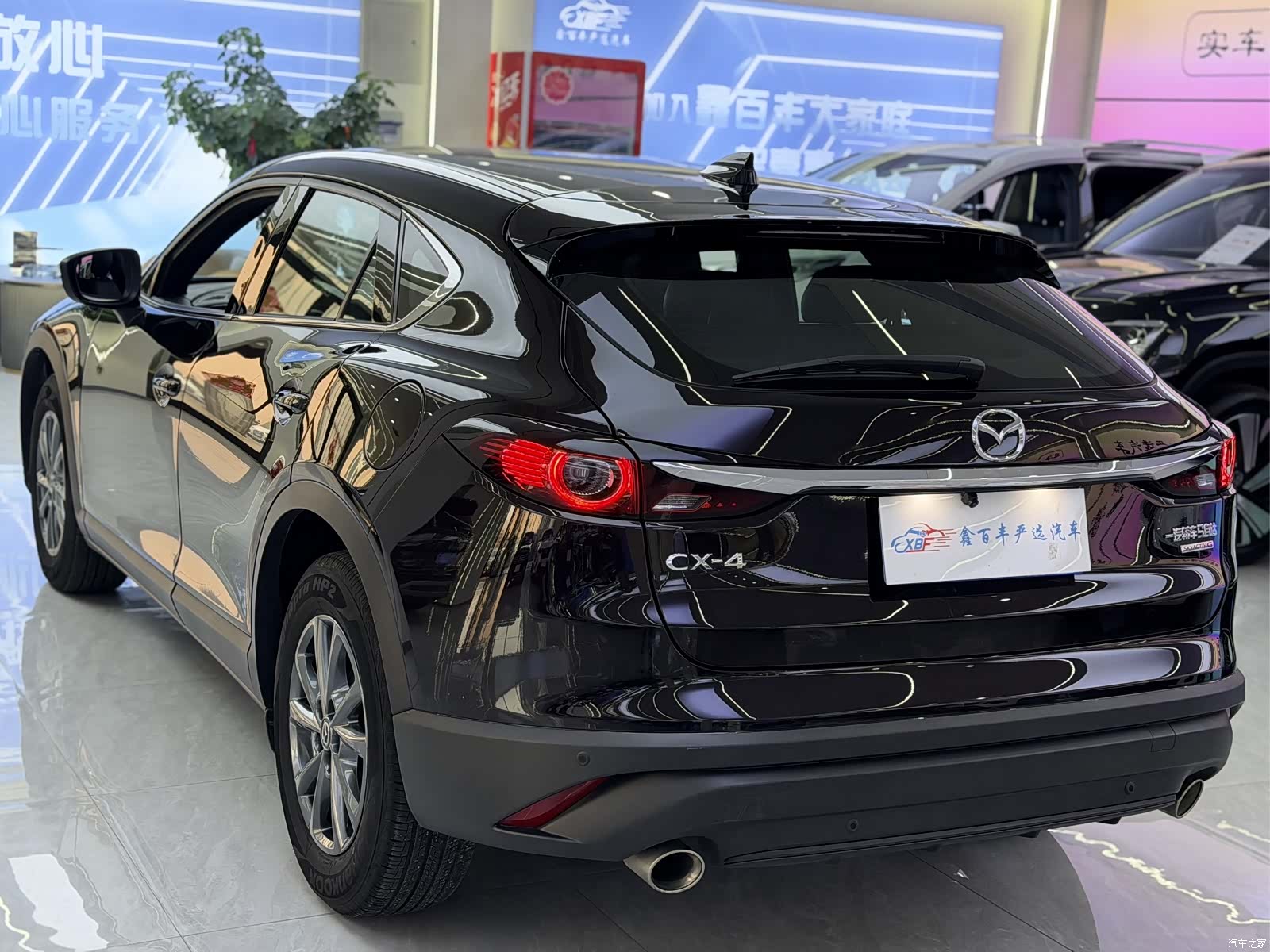 Mazda CX-4, 2023 8
